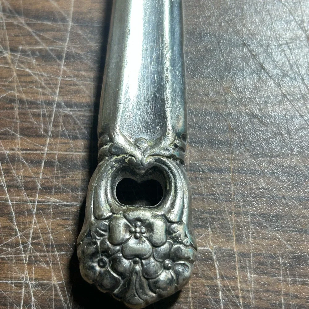 1847 Rogers Bros Eternally Yours International Silver Plate 1941 Dinner Knife